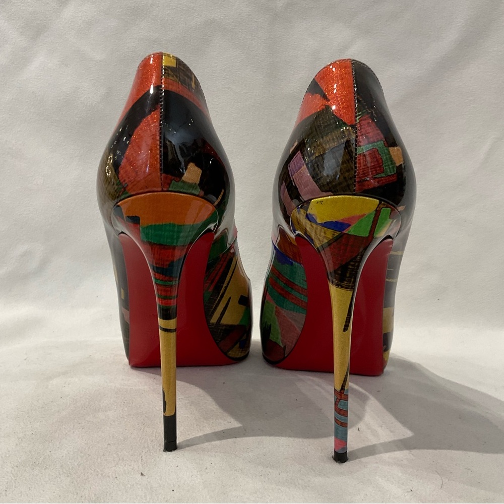 Christian Louboutin Pumps - Picture 2 of 5